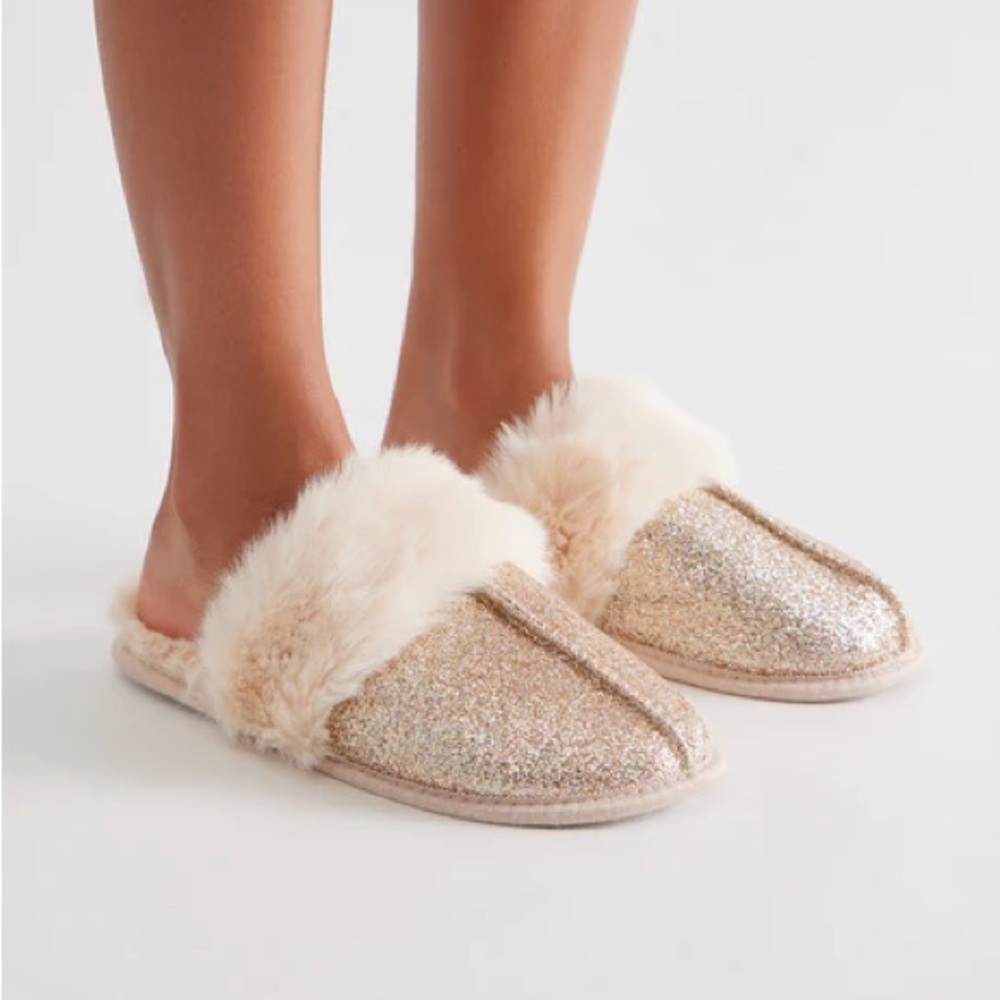 Gold Glitter Fur Trim Slippers NEW 🏷️